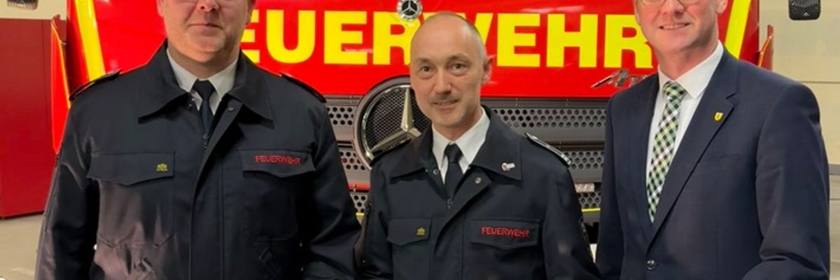 FW Lage: Feierliche Übergabe des neuen HLF20 an die Einheit Lage - Moderner Ersatz für 28 Jahre altes Einsatzfahrzeug