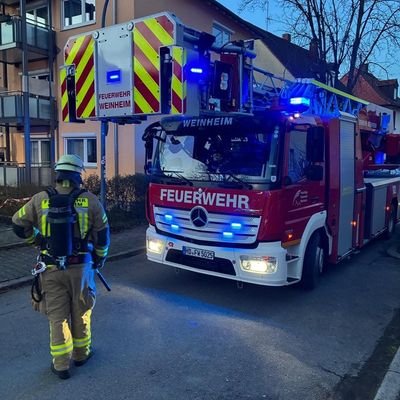 FW Weinheim: Brandgeruch in Mehrfamilienhaus löst Feuerwehreinsatz aus