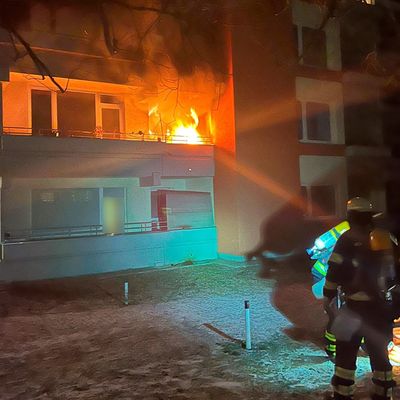 FW-M: Brandausbreitung verhindert (Hasenbergl)