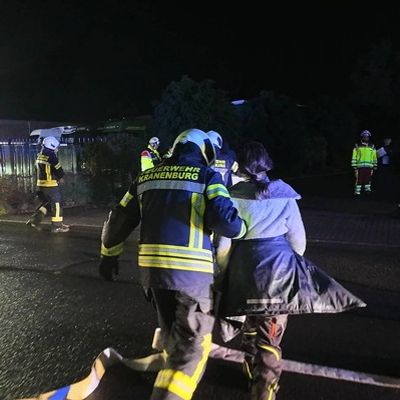 FW Kranenburg: Rund 75 Einsatzkräfte proben Menschenrettung bei Jahresübung in Nütterden