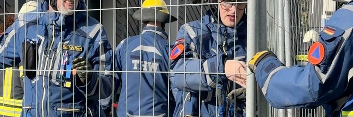FW-EN: Fachwerk beschädigt / Wohn- und Geschäftshaus an der Mittelstraße nicht mehr bewohnbar