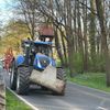 Feuerwehr Kalkar: Alleinunfall mit Traktorgespann in Wissel