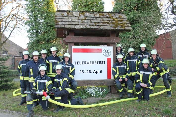 FW Beverungen: 90 Jahre Löschgruppe Tietelsen / Feuerwehr lädt zum Festwochenende am 25. und 26. April ein