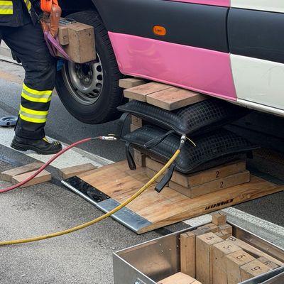 FW-M: Kleintransporter auf Abwegen (Hadern)