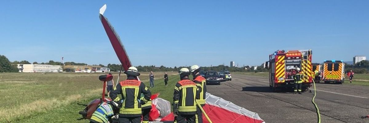 FW-OG: Bruchlandung am Offenburger Flugplatz