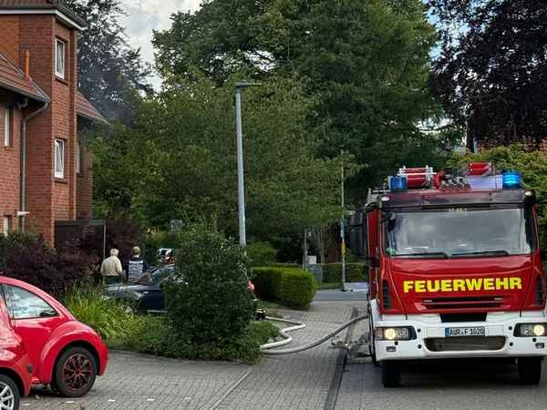 FW-AUR: Rauchmelder ruft Einsatzkräfte rechtzeitig herbei