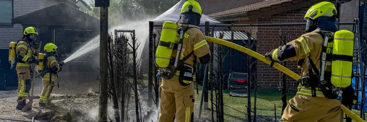 FW-DT: Heckenbrand in Pivitsheide