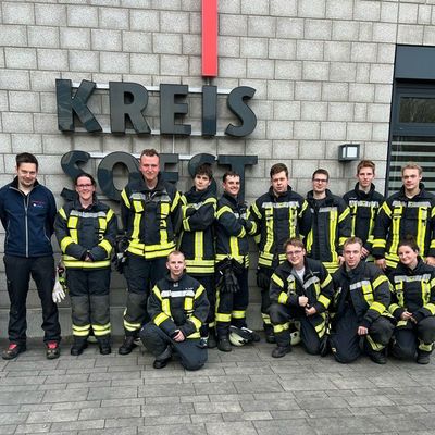 FW Ense: Lehrgang zum/zur Atemschutzgeräteträger/in