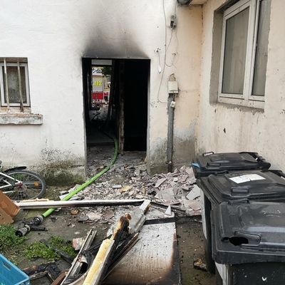 FW-DO: Feuer in Mitte Nord / Brand im einem Mehrfamilienhaus