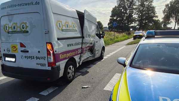 FW Südheide: Verkehrsunfall mit drei beteiligten Fahrzeugen