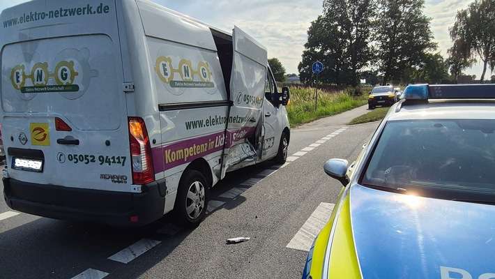 FW Südheide: Verkehrsunfall mit drei beteiligten Fahrzeugen
