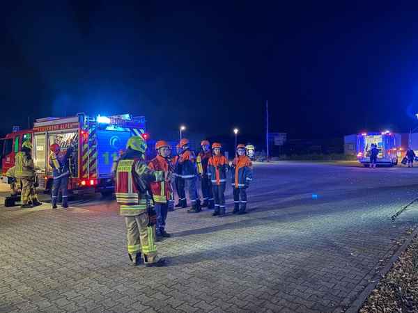 FW Alpen: 24 Stunden Übung der Jugendfeuerwehr Alpen