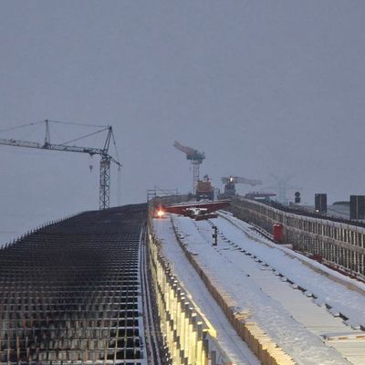 FW-RD: Brennende Acetylenflasche sorgt für umfangreiche Sperrungen auf der A7 und dem Nord-Ostsee-Kanal