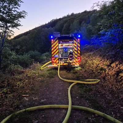 FW-PL: Feuerwehr Plettenberg unterstützt Nachbarstadt bei Waldbrand