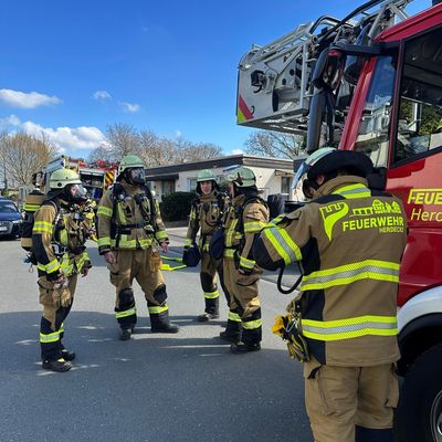 FW-EN: Mehrere Einsätze am Wochenende - Angeblicher Kellerbrand in der Ruhrallee