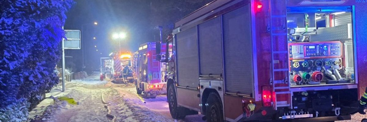 FW Celle: Kellerbrand- drei Personen und eine Katze gerettet