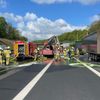 FW-GL: Brennender LKW auf der BAB 4 - Einsatz in Fahrtrichtung Köln