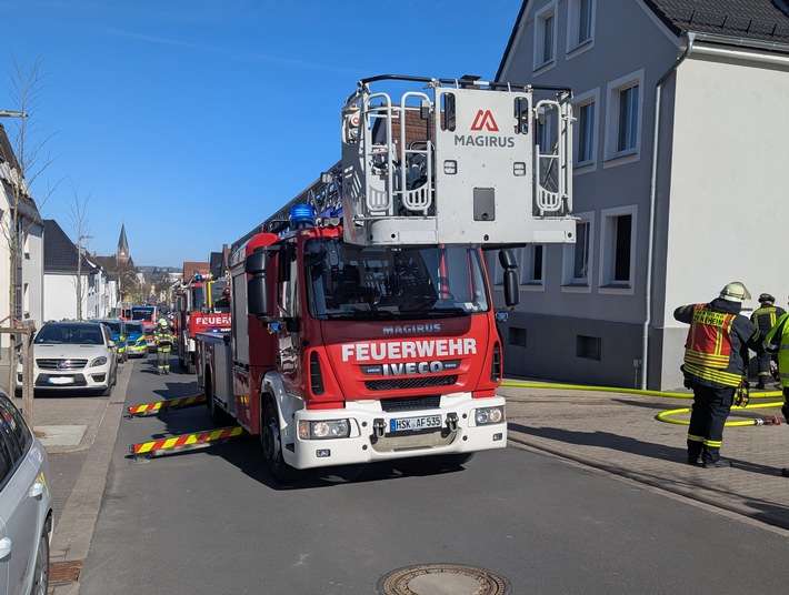 FW-AR: Rauchmelder und aufmerksamer Bewohner verhindern Schlimmeres