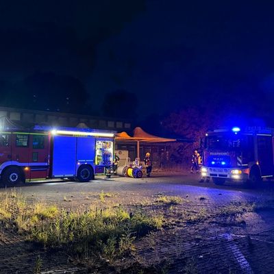 FW Leichlingen: Brand in ehemaliger Förderschule