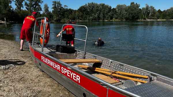 FW Speyer: Badeunfall im Binsfeld - Suche nach vermisster Person nach mehreren Stunden ergebnislos abgebrochen
