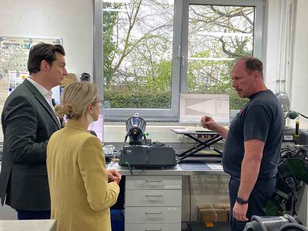 FW-GL: Interkommunale Zusammenarbeit der Feuerwehren Bergisch Gladbach und Odenthal vereinbart