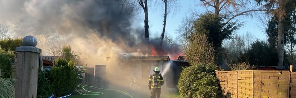 FW-DO: Brennende Gartenlaube in Menglinghausen