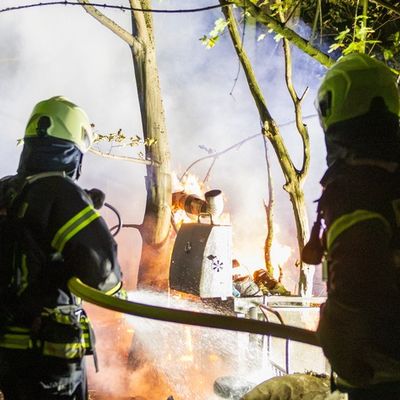 FW-MK: Feuer in einem Waldstück am Duloh