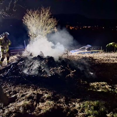 FW Weinheim: Unbeaufsichtigtes Nutzfeuer in Steinklingen