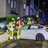 FW-MK: PKW kollidiert mit drei Fahrzeugen in Letmathe