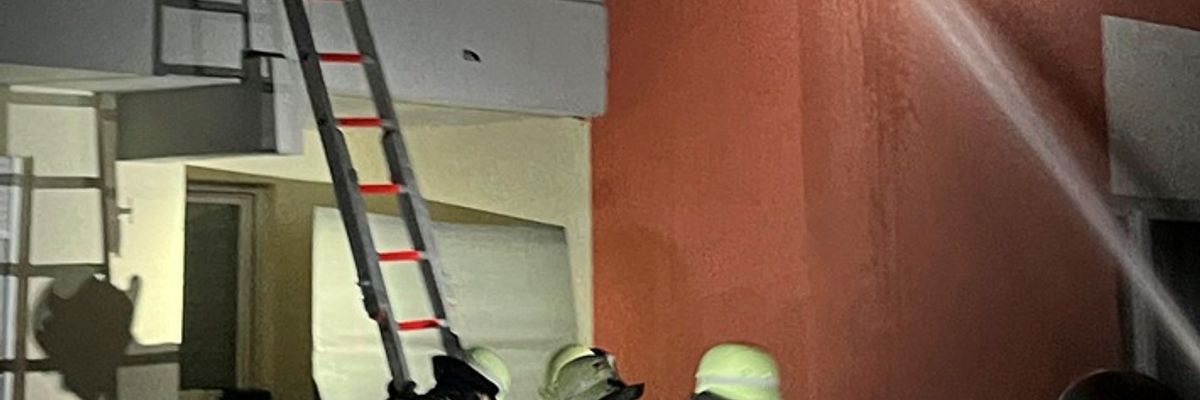 FW-M: Brandausbreitung verhindert (Hasenbergl)