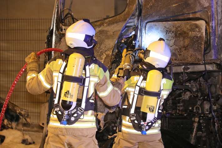 FW Dresden: Informationen zum Einsatzgeschehen von Feuerwehr und Rettungsdienst in der Landeshauptstadt Dresden vom 19. September 2026