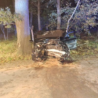 FW-ROW: Schwerer Verkehrsunfall in Ahausen - drei Verletzte