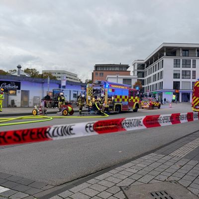 FW Mettmann: Brand in einer Dachgeschosswohnung