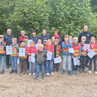 FW-OE: Lösch Kids Kirchhundem stellen ihr können unter Beweis
